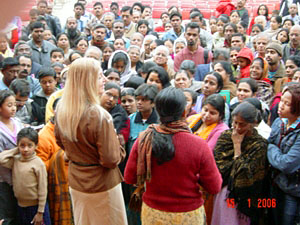 Vassula addressing the audience