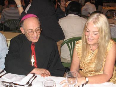 Bishop Tobbi with Vassula at dinner, Syria